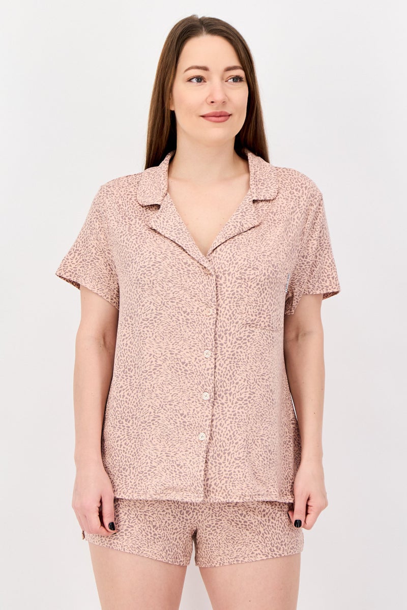 NINE WEST Women 2 Pieces Animal Print Top And Shorts Pyjama Set, Multicolor - Image 4